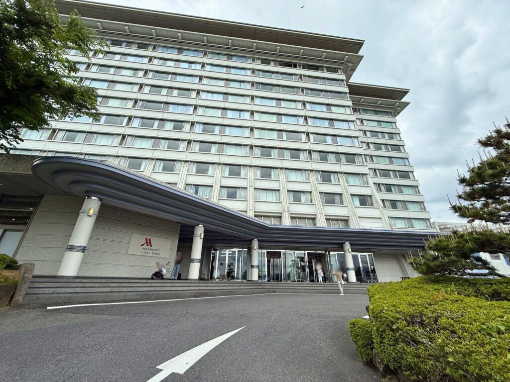 琵琶湖マリオットホテル 外観 エントランス
