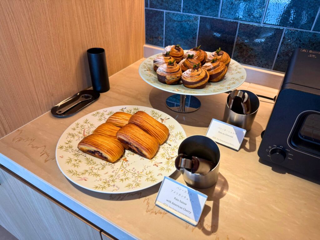 大阪ステーションホテル スペシャリティサロン 朝食のパンコーナー
