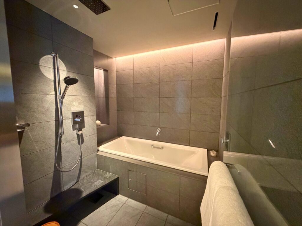 名古屋マリオットアソシアホテル 那古野スイートのバスルーム