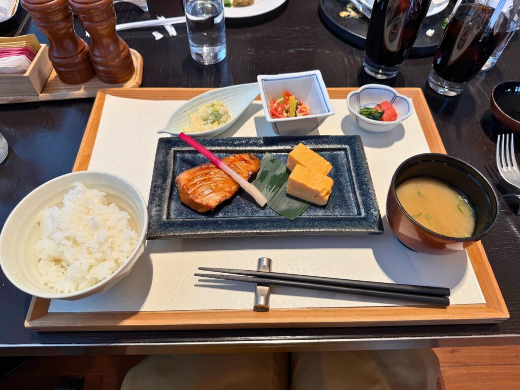 セントレジス大阪の朝食で選んだ和定食